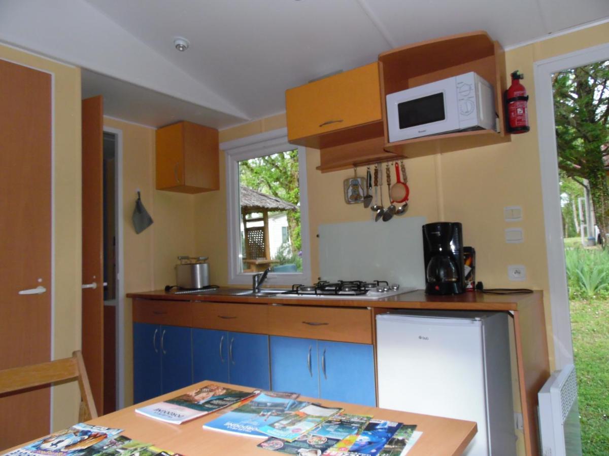 Camping Les Paillotes Payrac Luaran gambar