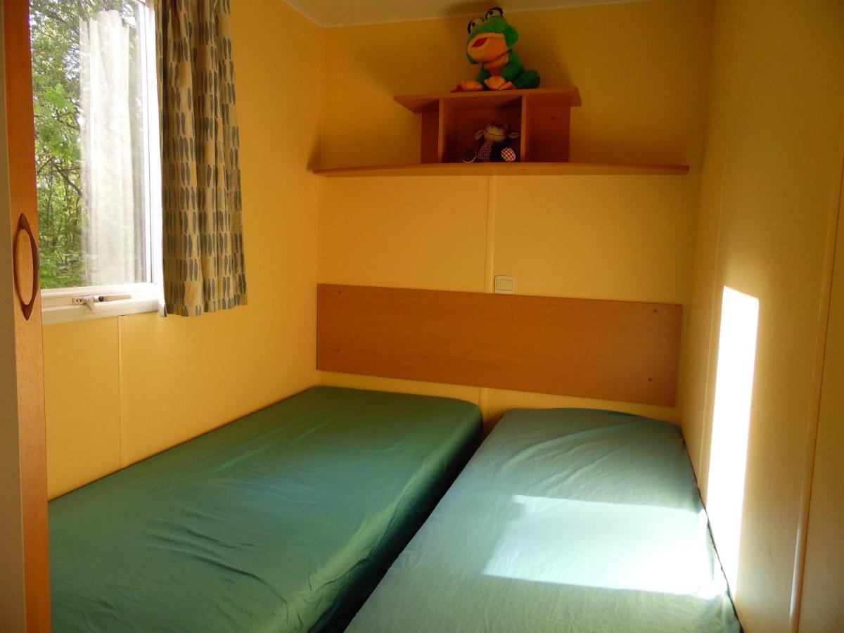 Camping Les Paillotes Payrac Luaran gambar