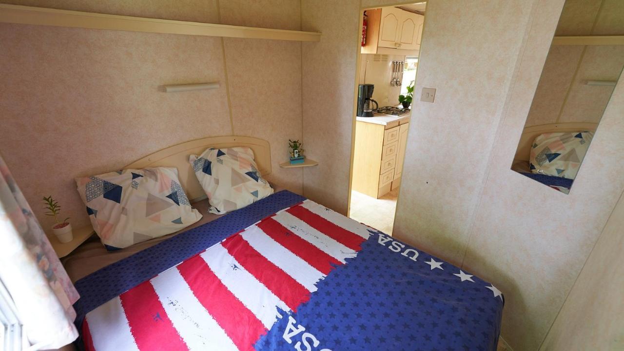 Camping Les Paillotes Payrac Luaran gambar