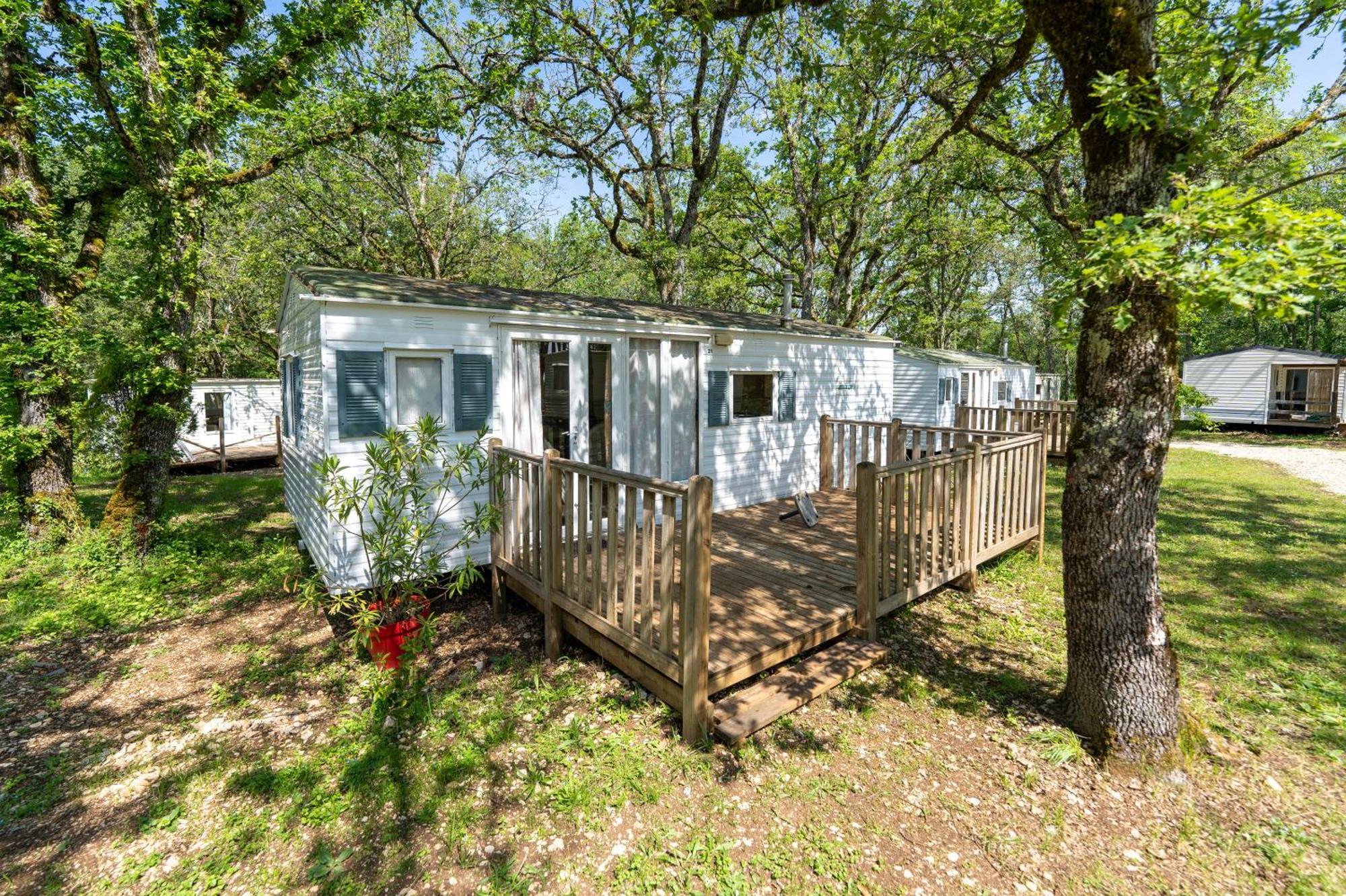 Camping Les Paillotes Payrac Luaran gambar